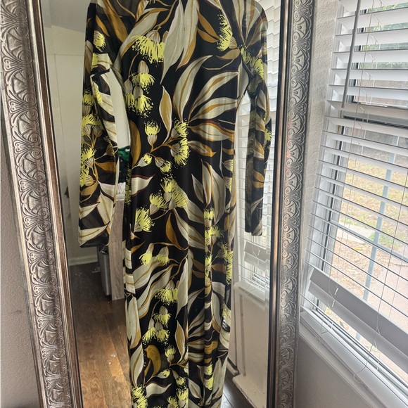 Anthropologie bodycon floral midi dress - Picture 1 of 6